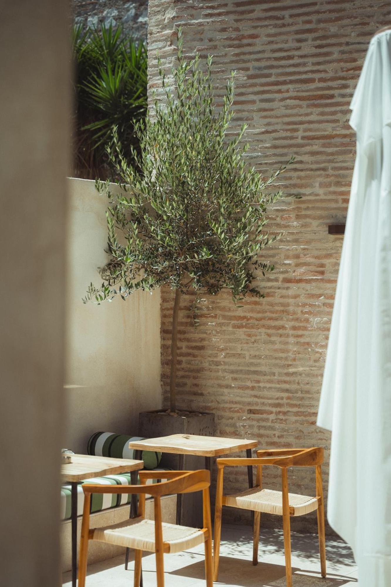 La Maison Gaia Hotel & Spa Torreilles Exteriör bild