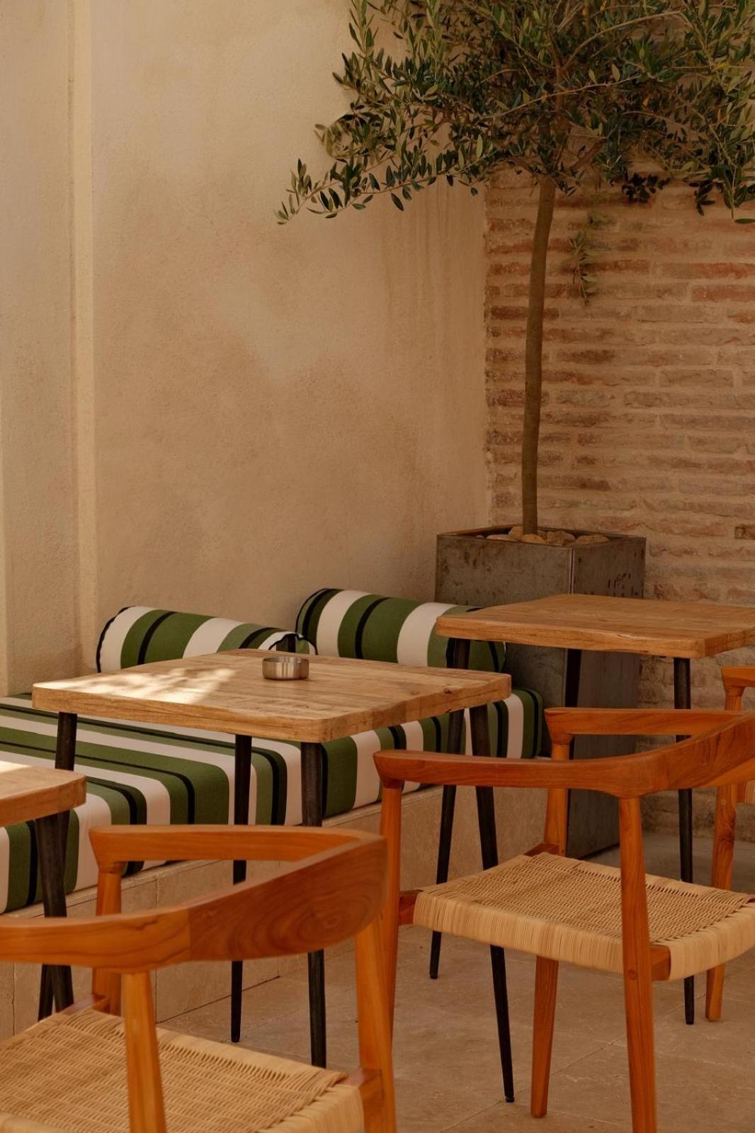 La Maison Gaia Hotel & Spa Torreilles Exteriör bild